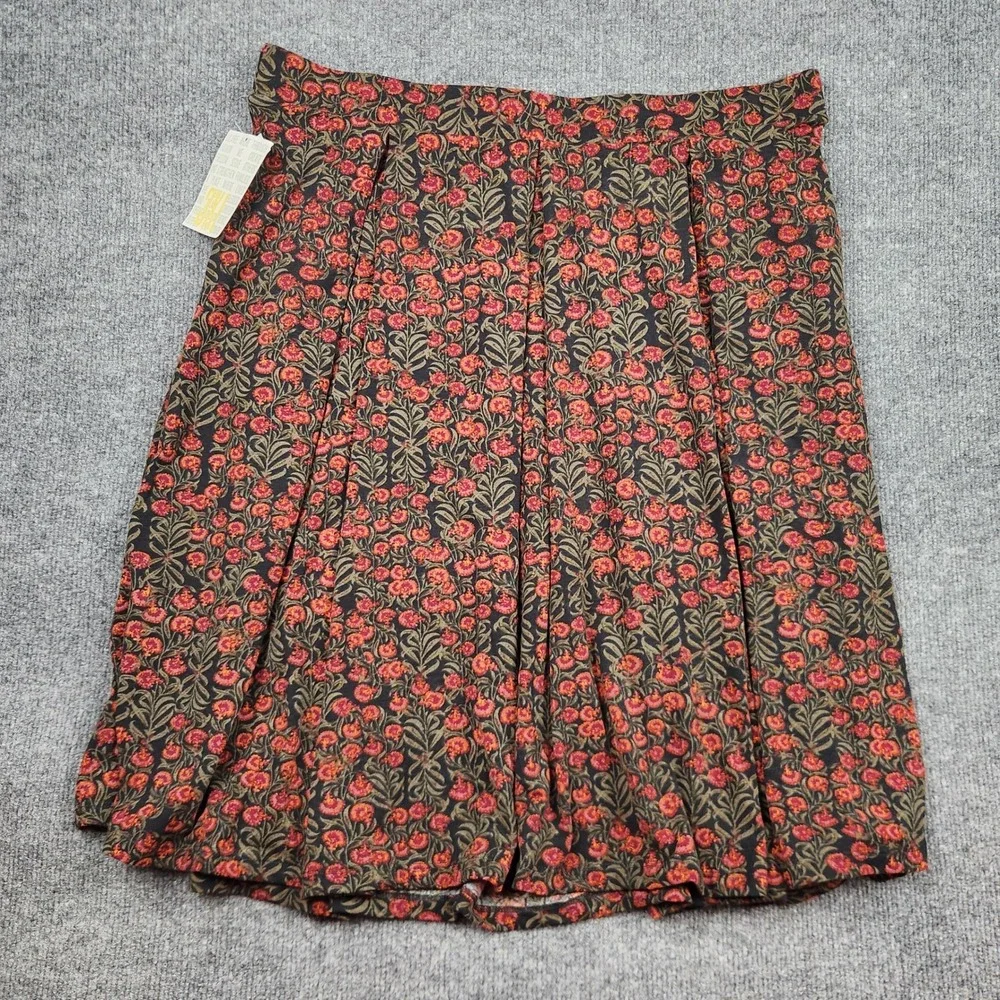 LuLaRoe Madison Skirt 3XL NWT Floral Pleated Pocket Knee Length Plus Size Boho - Picture 1 of 5